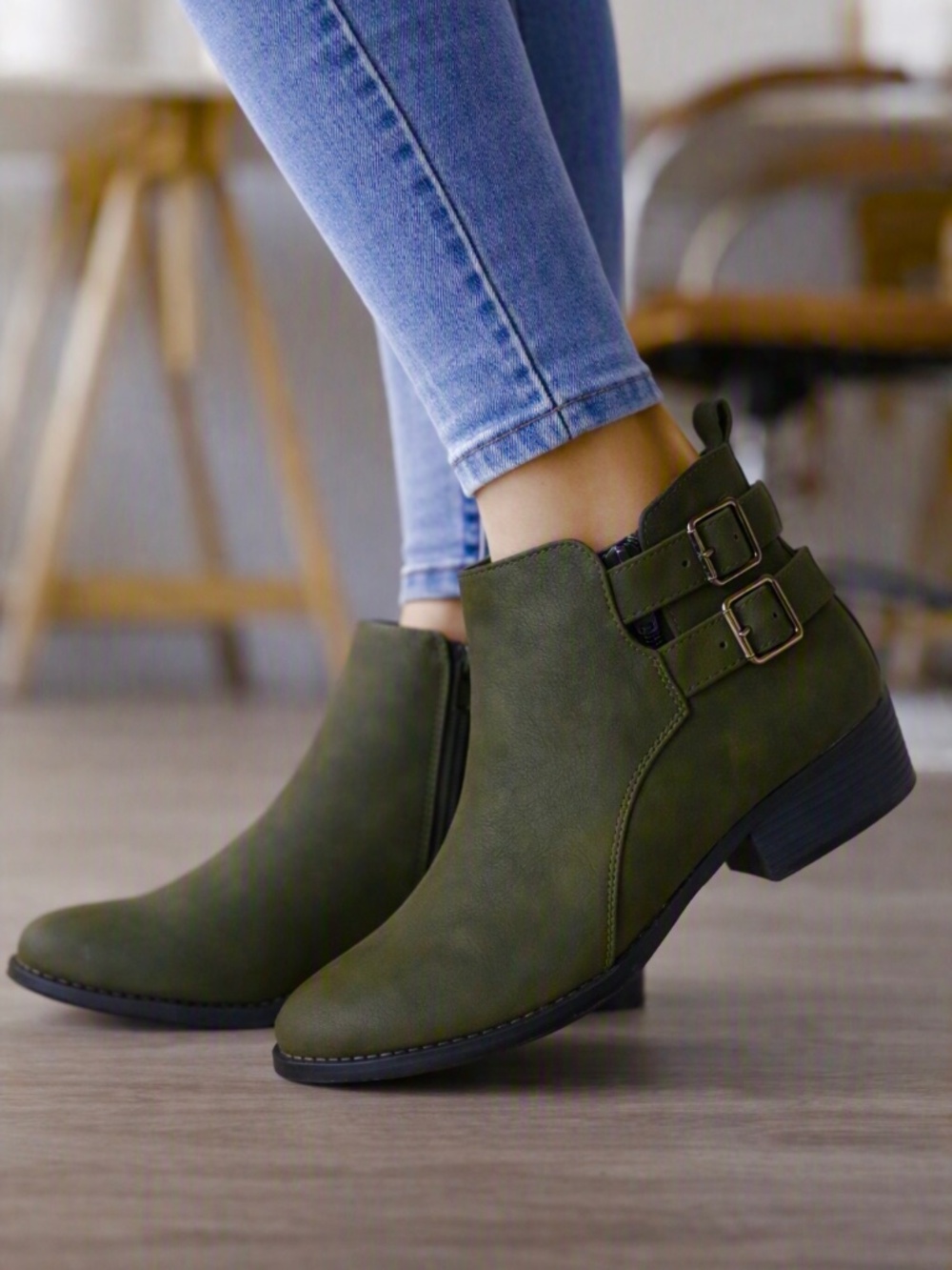 Ingaro faux suede buckle and zip ankle boots dark green size 10M